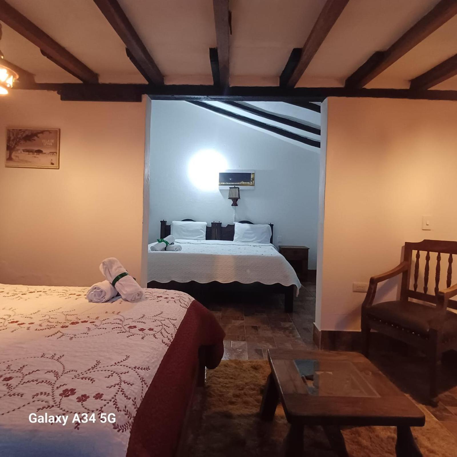 Hostal Rana ビージャ・デ・レイバ エクステリア 写真